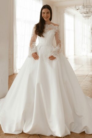 Extra Convertible Wedding Dress Steltella (Basic dress + bolero + bow + detachable skirt)