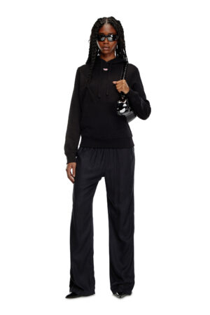 Hoodie with embroidered D patch
