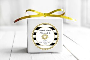 New Year's Eve Party Kisses Goodie Bag Stickers Gold Black Set of 24